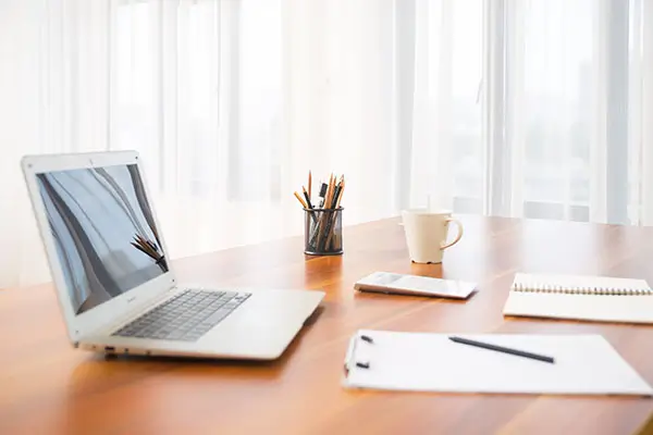 经理介绍公司幽默句子